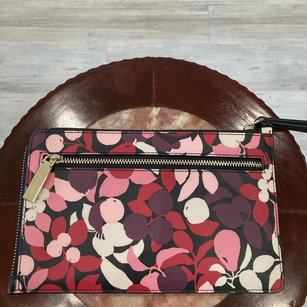 Pre-Loved Kate Spade New York Floral Saffiano Leather Wristlet - Picture 3 of 4